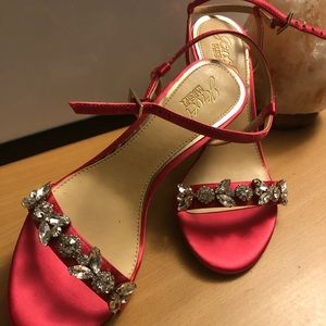 Jewel Badgley Mischka pink satin heels
